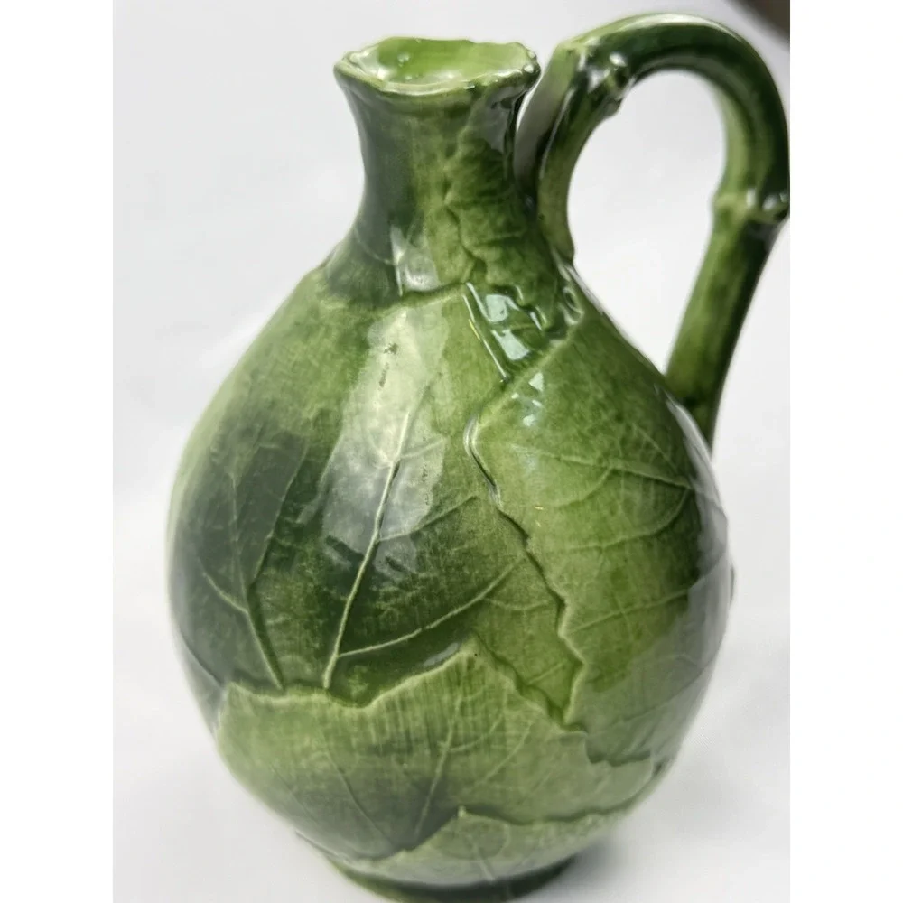 RARE Italian VIETRI Ceramic Dispenser Green Grape Leaf Cruet 9685